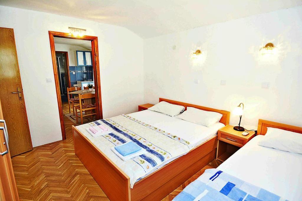 בודווה Marinovic Apartments מראה חיצוני תמונה